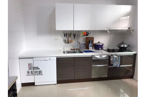 廚房修繕(洗碗機、檯面)