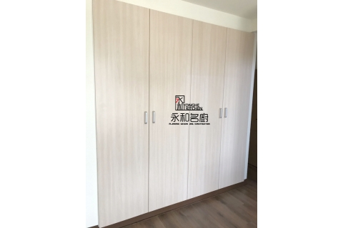 系統修繕(更換衣櫥門)